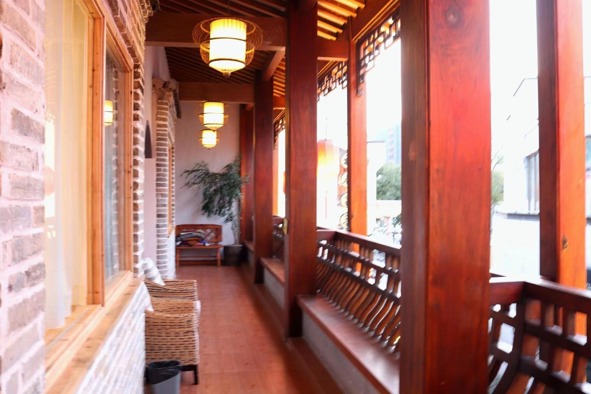Mild Spring Boutique Hotel Huangshan Exterior photo