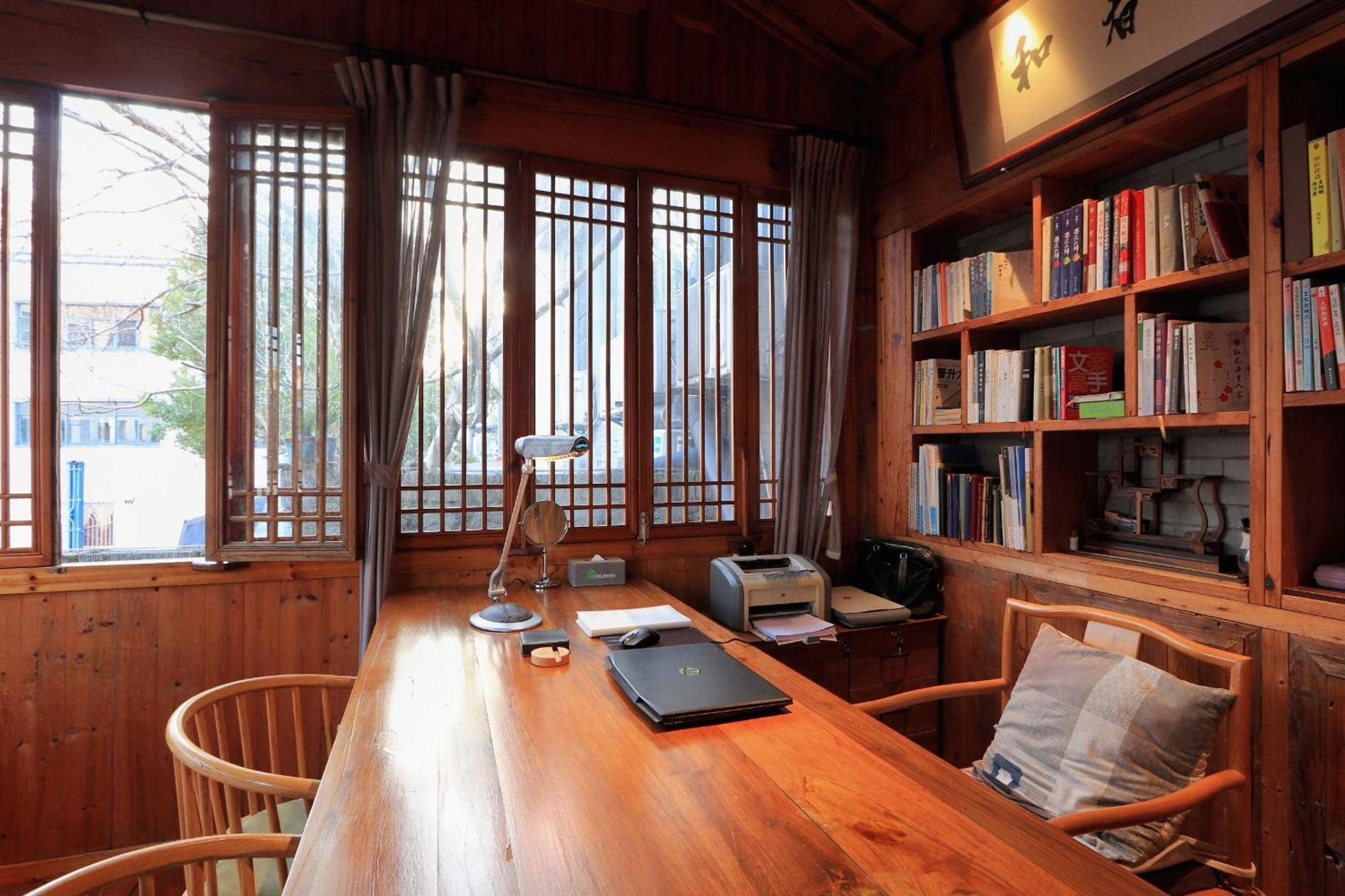 Mild Spring Boutique Hotel Huangshan Exterior photo